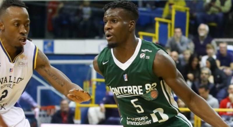 Konaté prend une nouvelle dimension